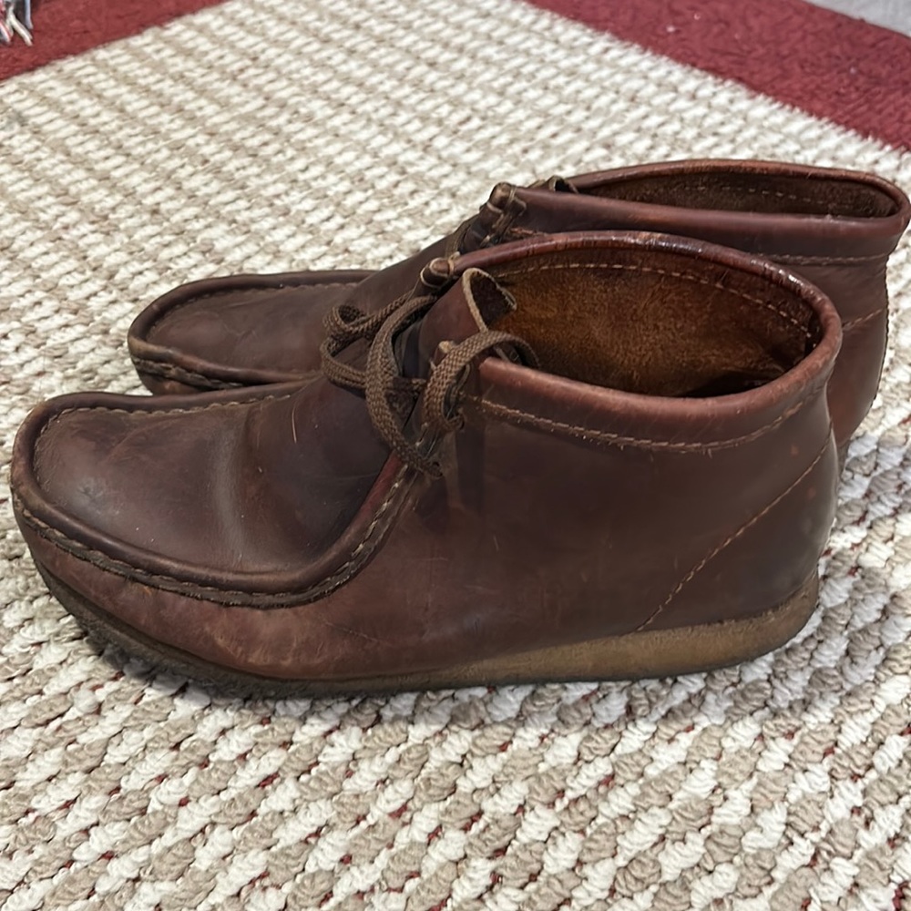 Clarks Wallabee